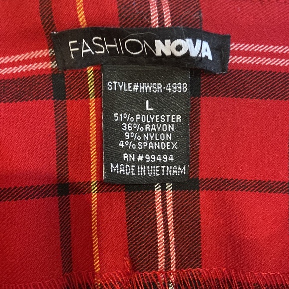 Fashion nova, red, size large, plaid pants - Picture 2 of 2